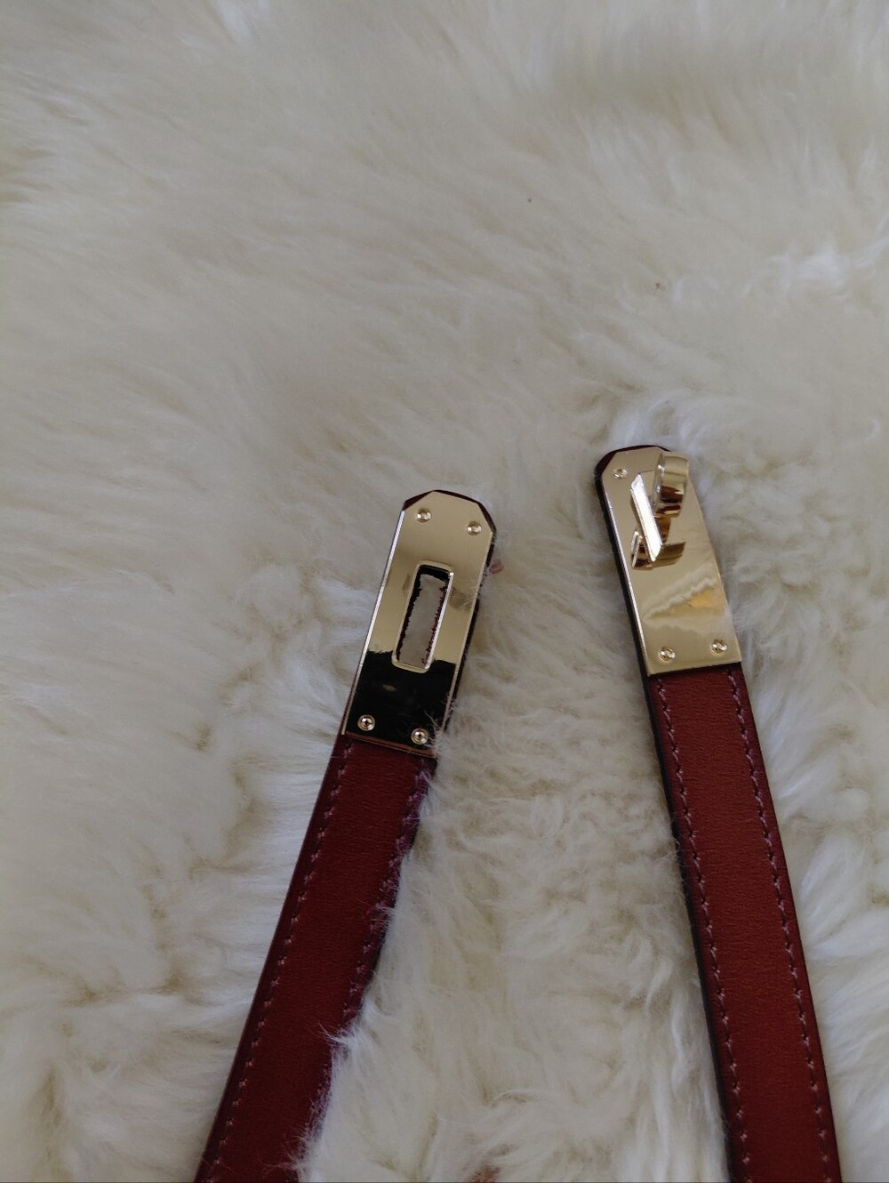 RED LUXURY KELLY GOLD ADJUSTABLE BELT - Picture 6 of 9
